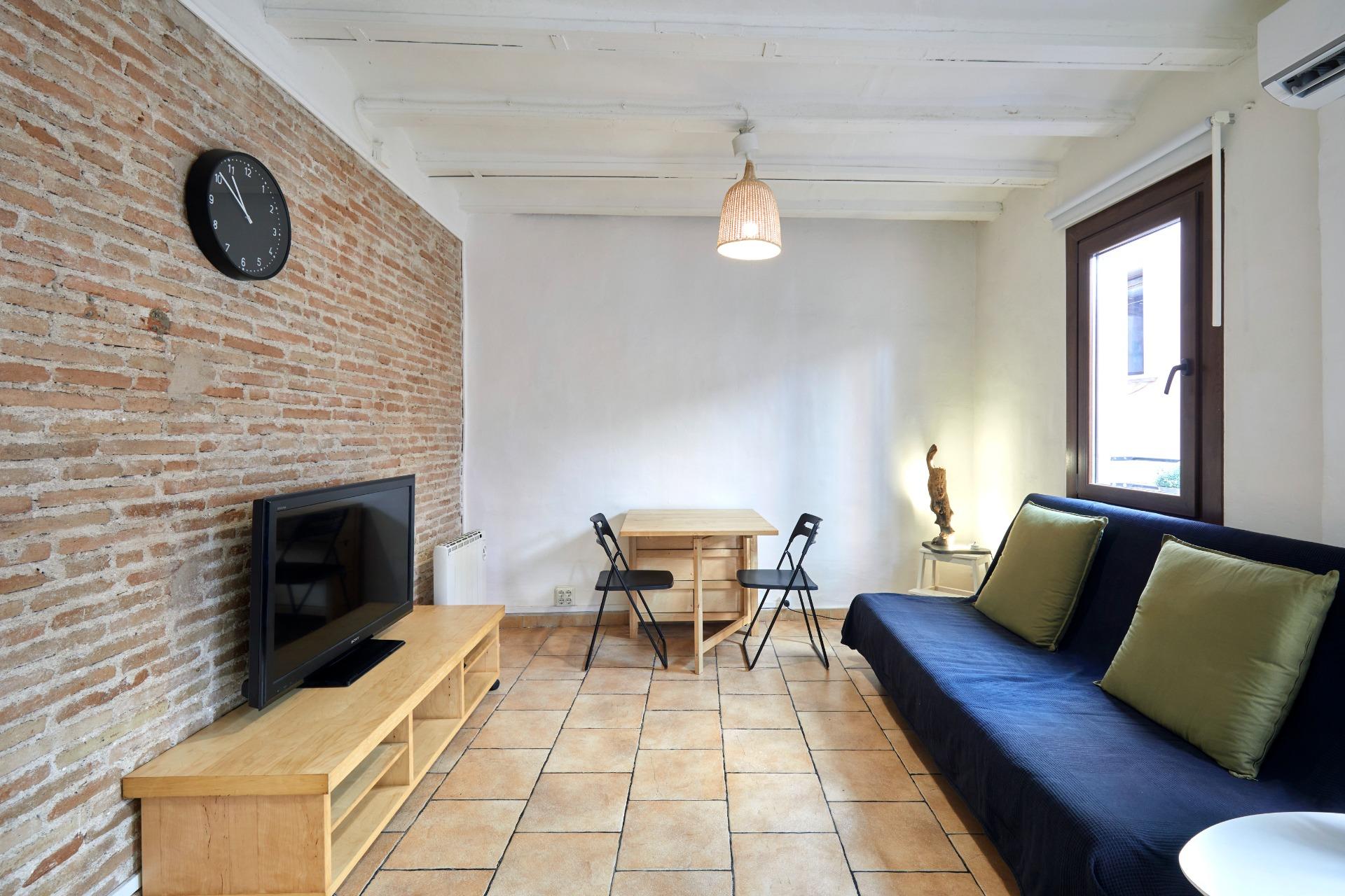 Atractivo Piso Reformado en El Raval, Barcelona – €159.000