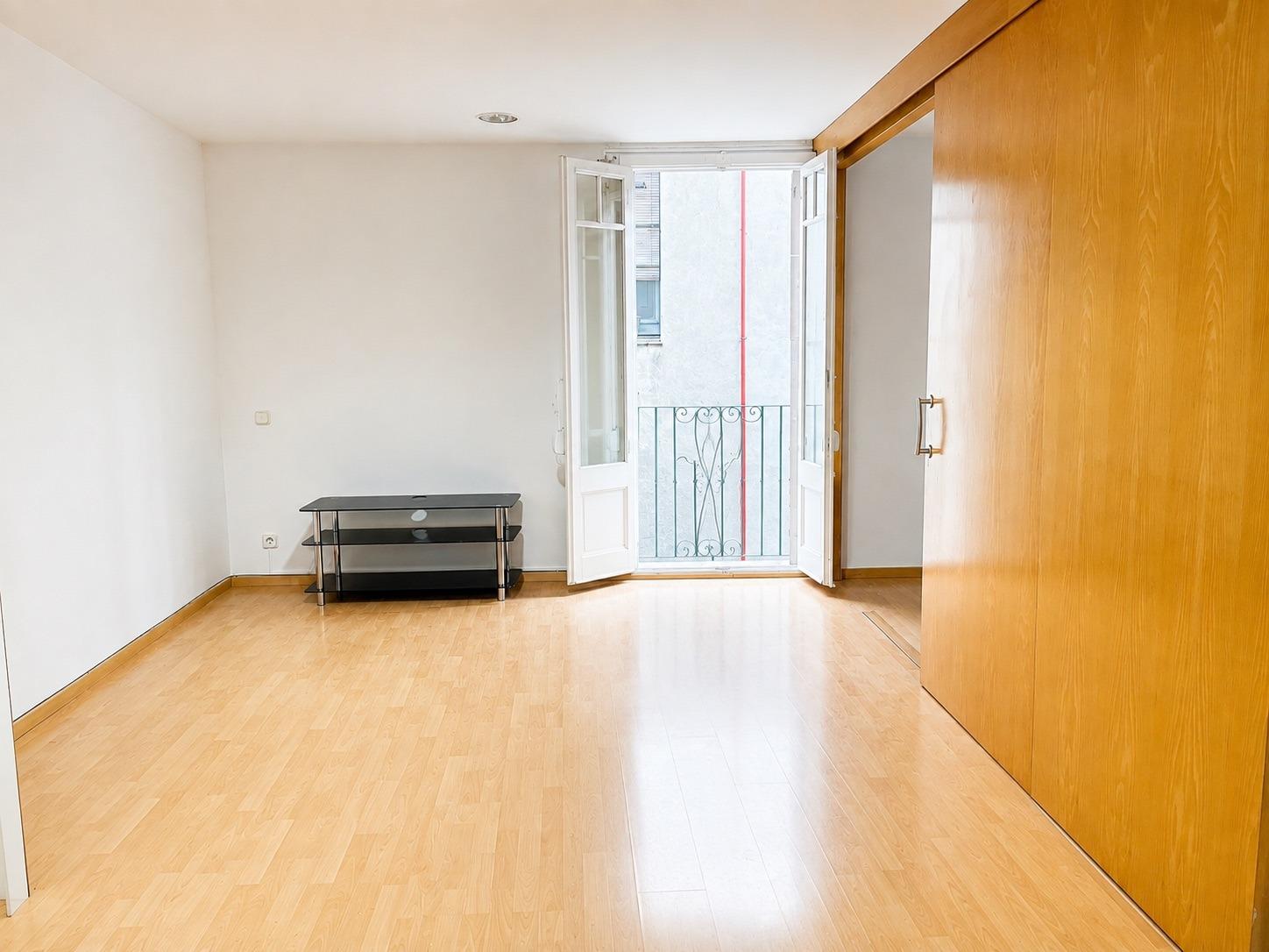 Acogedor piso en El Raval, con ascensor y 2 habitaciones